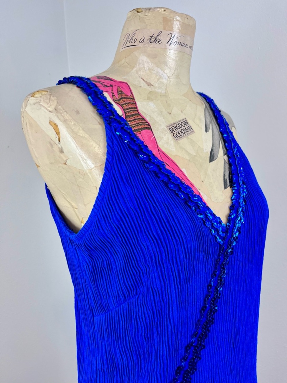 VTG 1980s Royal Blue Sequin V-Neck Dress - Picture 3 of 5